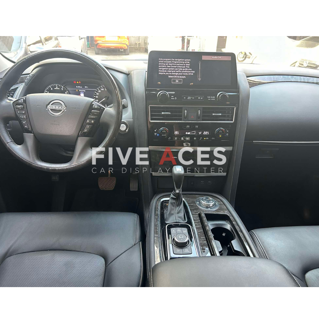 2022 NISSAN PATROL ROYALE 5.6L V8 GAS 4X4 AUTOMATIC TRANSMISSION (6T KMS ONLY!) NISSAN