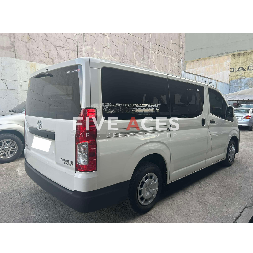 2022 ACQ TOYOTA HIACE COMMUTER 3.0L DSL MANUAL TRANSMISSION TOYOYA